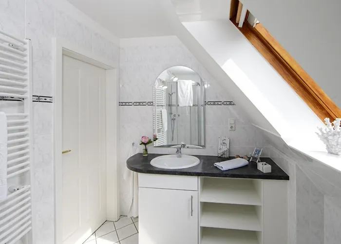 Seepferdchen, 03b, Haus Zingst 3b بيت للعطل